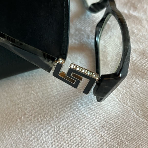 Versace tortoise frames - Picture 4 of 12